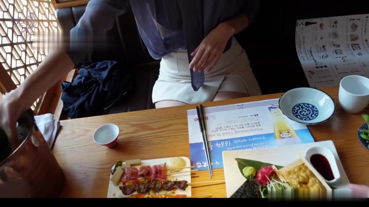 【69堂午夜视频】和男友公众埸所玩遥控震蛋 忍不住在公众厕所啪啪