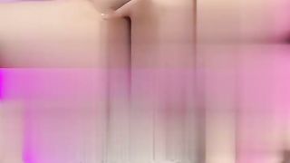 【69堂午夜视频】秀人网女神_人气模特_袁圆_三点全露写真流出_美穴直怼镜头自慰_阴毛清晰可见