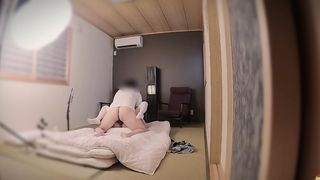 【69堂午夜视频】让我湿透的礼物