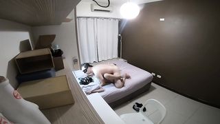 【69堂午夜视频】乳摇口交传教后入样样来 被干的不要不要