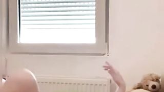 【69堂午夜视频】黑料吃瓜-反差美少女嫩妹居家裸舞送出福利极品美乳在空中荡漾更有稚嫩淫穴加持诱惑