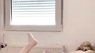 【69堂午夜视频】黑料吃瓜-反差美少女嫩妹居家裸舞送出福利极品美乳在空中荡漾更有稚嫩淫穴加持诱惑