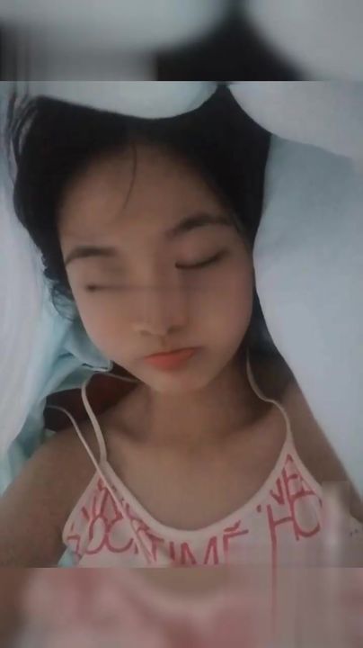 【69堂午夜视频】黑料吃瓜-山东旅游职业学院大学生妹子宋雨桦裸聊视频被男友录屏分手后曝光裸聊既是情趣也是劫