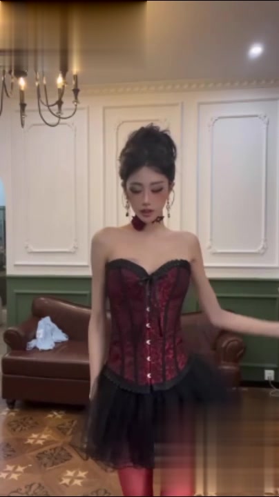 【69堂午夜视频】黑料吃瓜-抖音23岁上海网红贾滢玲170母狗表面高冷背地反差与金主1V1裸聊视频流出!独家曝光