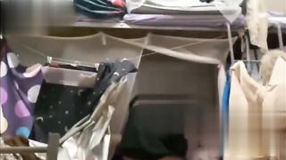 【69堂午夜视频】黑料吃瓜-胆大男友在医学院女生宿舍下铺强推女友的闺蜜女友闺蜜对他早有爱慕之心趁机会顺势推倒