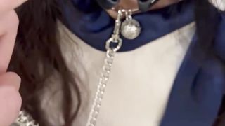 【69堂午夜视频】会喷水的亲姐姐把工装OL的气质姐姐拴着狗链调教，口塞像母狗一样，小穴全湿中出内射