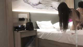 【69堂午夜视频】再约兔女郎女神玩双飞，高颜值苗条魔鬼身材配合无间激情啪啪