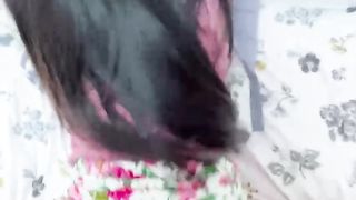 【69堂午夜视频】周末和姐姐单独在老家姨妈刚走不停在家发骚先让她带上乳夹菊花插上尾巴去楼下取快递