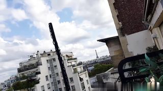 【69堂午夜视频】网黄留学生SpicyGum和闺蜜在公寓楼顶玩3P，一边被干一边舔逼随时被发现，好刺激