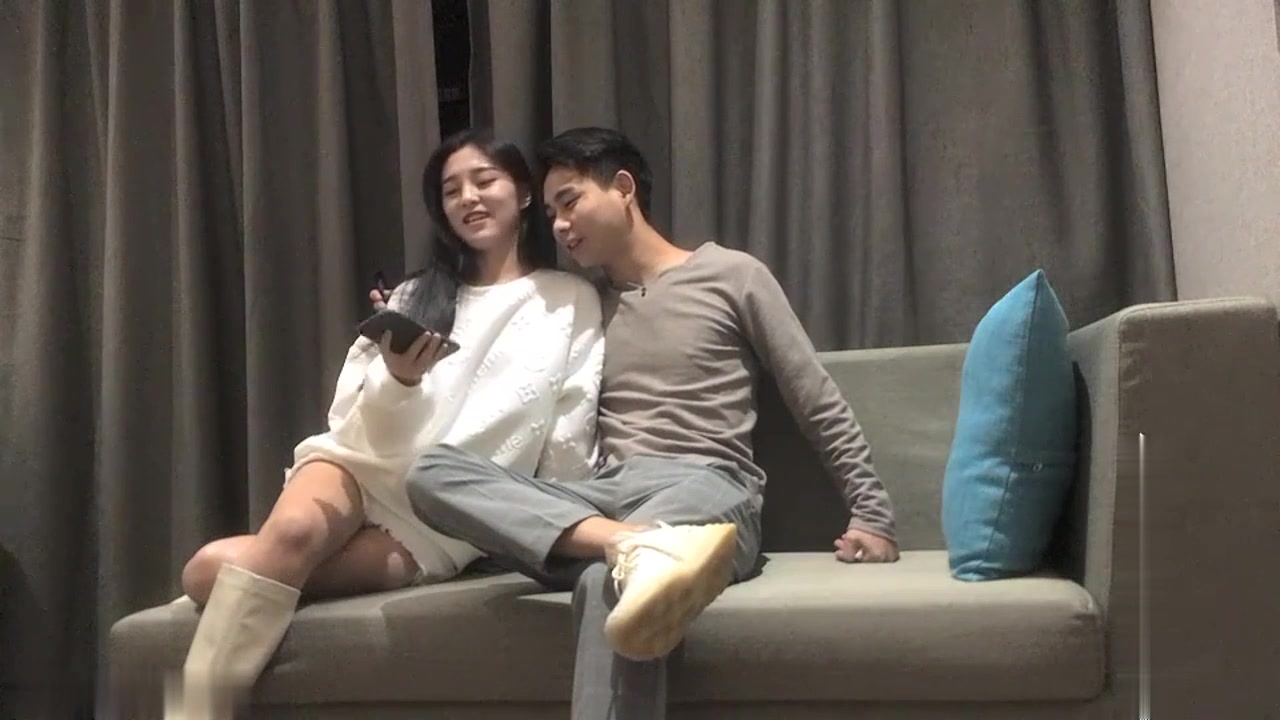 【69堂午夜视频】极品177小王祖贤返场，再约兔女郎女神玩双飞，高颜值苗条魔鬼身材配合无间激情啪啪