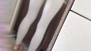 【69堂午夜视频】美艳小妈和情夫偷情被我发现了_没想到勾引我操她