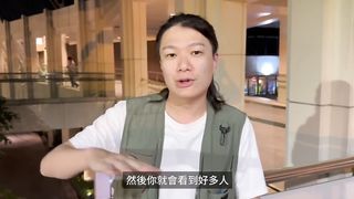 【69堂午夜视频】意外约到中文超流利的刺青包手泰妹