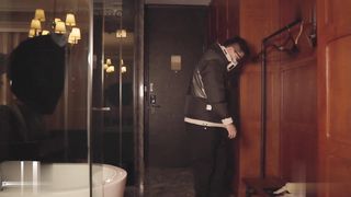 【69堂午夜视频】死肥宅梦想成真_新娘甘雨360度无死角侍奉大肉棒_无套内射_精液射满白虎穴