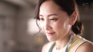 【69堂午夜视频】为挚爱的丈夫，沦为周末泄欲工具1