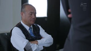 【69堂午夜视频】人妻秘书，汗水与热吻交织的社长室激情交合1