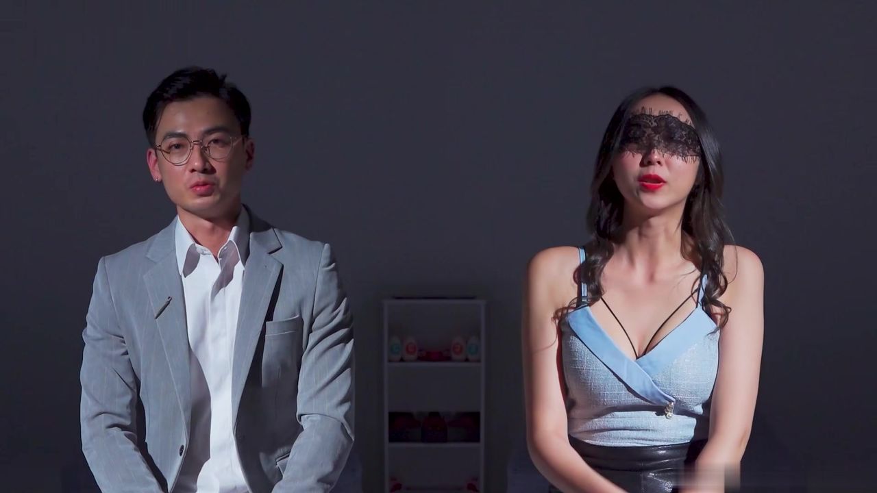 【69堂午夜视频】只是炮友关系EP4吹含吸舔抠！长腿骚妹狂摇斯文男优