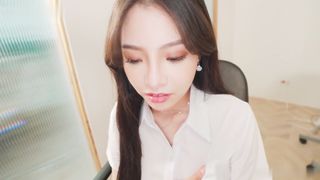 【69堂午夜视频】性爱成瘾的学生妹 江雨嘉