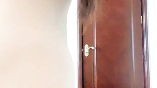 【69堂午夜视频】白丝高跟成熟的风骚人妻少妇露脸直播，性感小舞蹈诱惑狼友，掰开逼逼给狼友看特写一看就没怎么插过不要错过