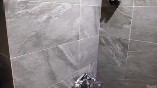 【69堂午夜视频】星探约炮大网约22岁素人娜娜