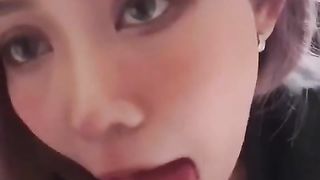 【69堂午夜视频】气质网红短发人妻女神沦为金主性奴母狗主动口爆吞精上位骑乘